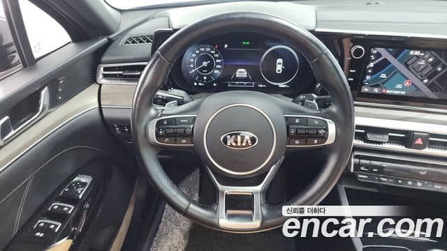 Kia K5 3세대 Signature, 2020 13