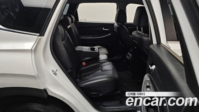 Hyundai The / новый New Santa Fe Exclusive, 2023 12