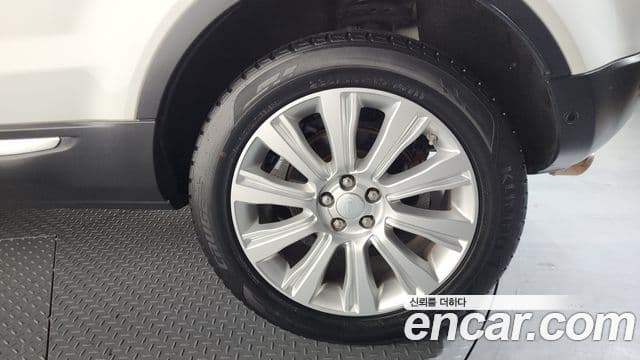 Land Rover Range Rover Evoque 2.0 TD4 HSE, 2016 все фото