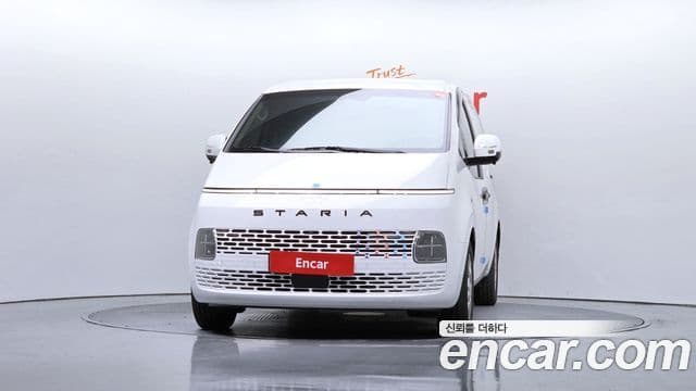 Hyundai Staria Modern, 2025 3