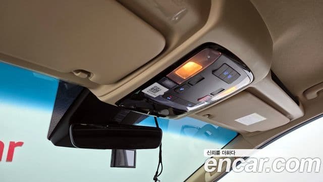 Hyundai Staria Modern, 2025 19