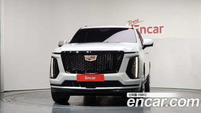 Cadillac Escalade 5세대 ESV Sport Platinum, 2025 3