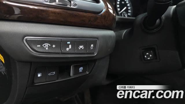 Genesis EQ900 Luxury, 2016 16