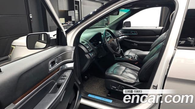 Ford Explorer 5세대, 2017 10