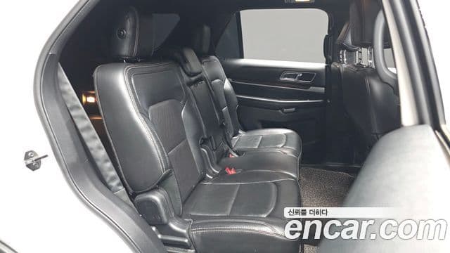 Ford Explorer 5세대, 2017 12