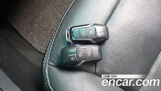 Ford Explorer 5세대, 2017 19