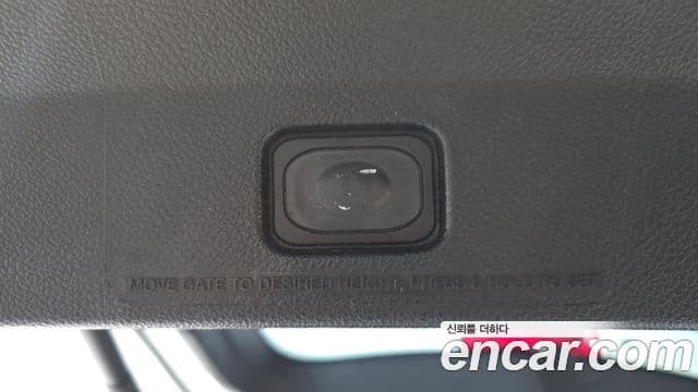 Ford Explorer 5세대, 2017 20