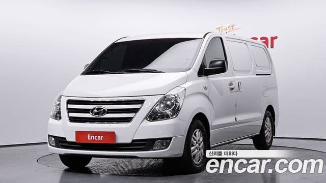 Hyundai Grand Starex Smart, 2017 1