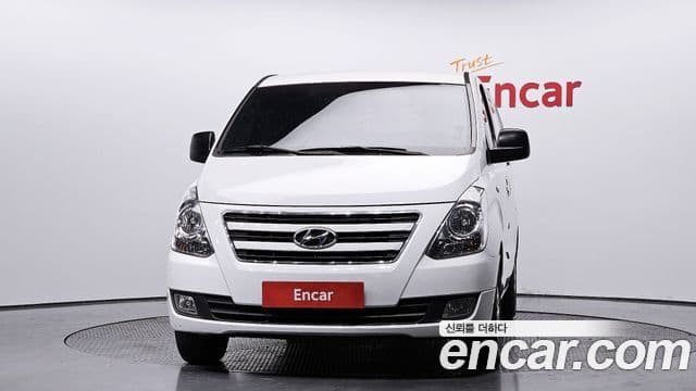 Hyundai Grand Starex Smart, 2017 3