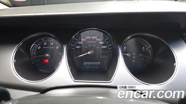 Ford New 토러스 6세대, 2011 8