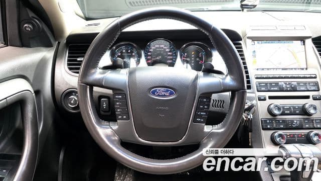 Ford New 토러스 6세대, 2011 13