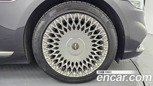 Genesis G90 Prestige, 2020 все фото