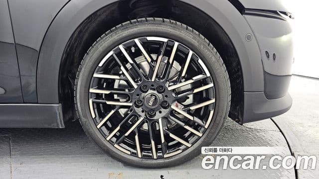 Mini Cooper S 4세대 5도어 favored, 2025 все фото