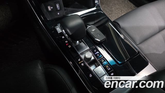 Kia K7 Premier Noblesse, 2020 9