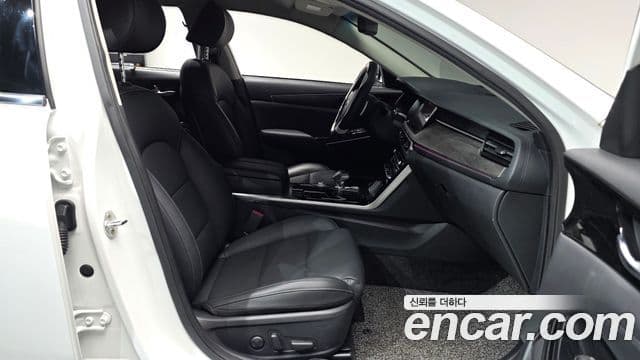 Kia K7 Premier Noblesse, 2020 10