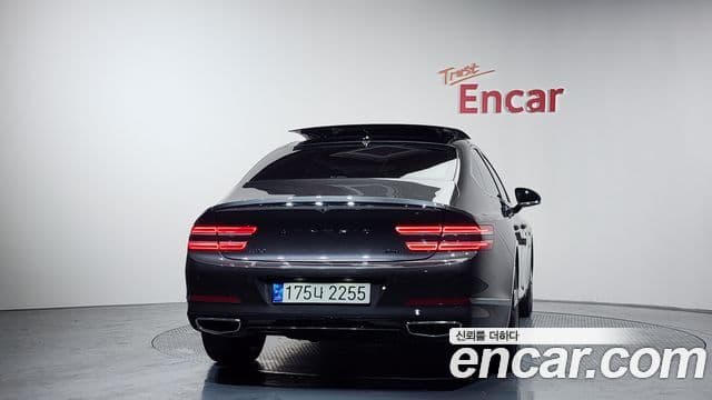 Genesis G80 (RG3) бензин 2.5 турбо AWD, 2022 4