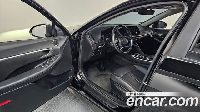 Hyundai Sonata гибрид (DN8) Modern, 2022 10