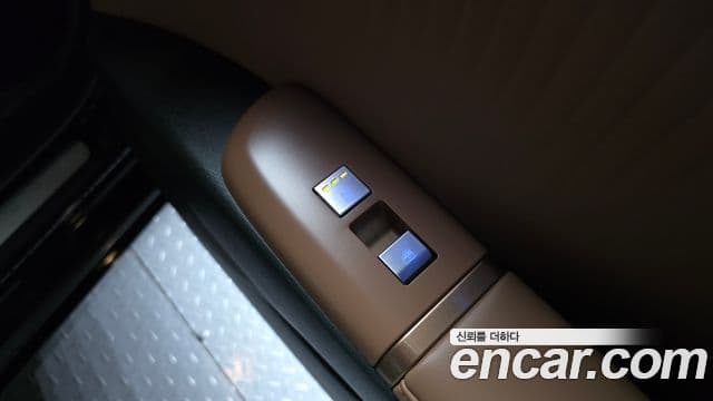 Hyundai Grandeur гибрид (GN7) Calligraphy, 2024 18