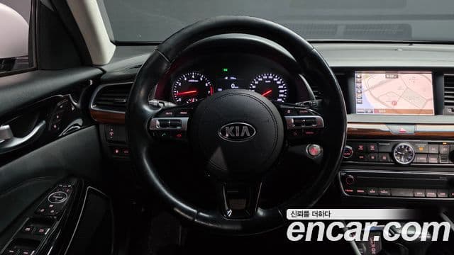 Kia All New K7 Noblesse, 2016 13