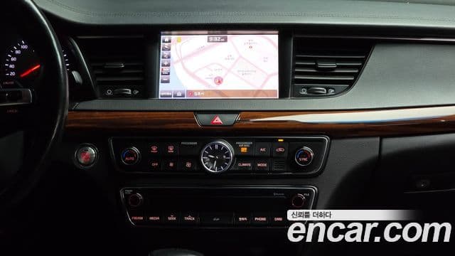 Kia All New K7 Noblesse, 2016 14