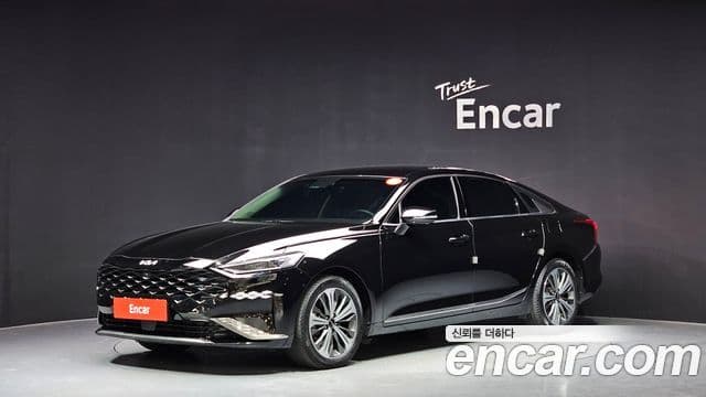 Kia K8 Signature, 2023 1