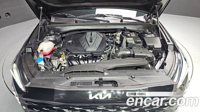 Kia K8 Signature, 2023 6