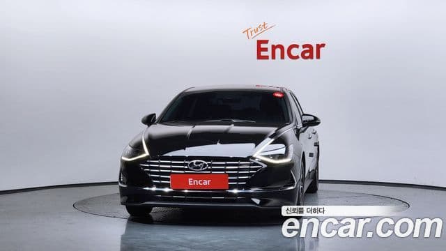 Hyundai Sonata гибрид (DN8) Modern, 2022 3