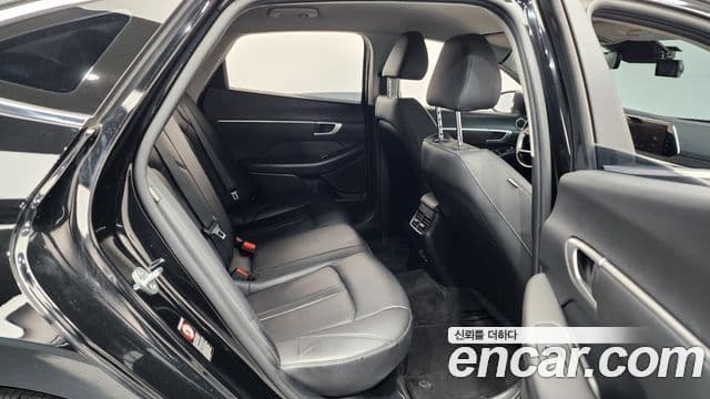 Hyundai Sonata гибрид (DN8) Modern, 2022 12