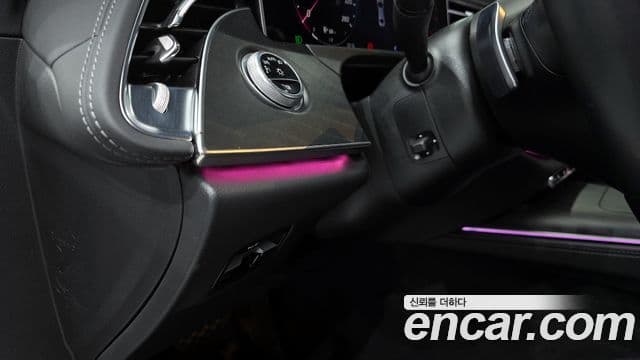 Mercedes-Benz E-класс W214 Avantgarde, 2025 17