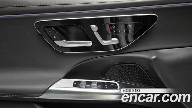 Mercedes-Benz E-класс W214 Avantgarde, 2025 18