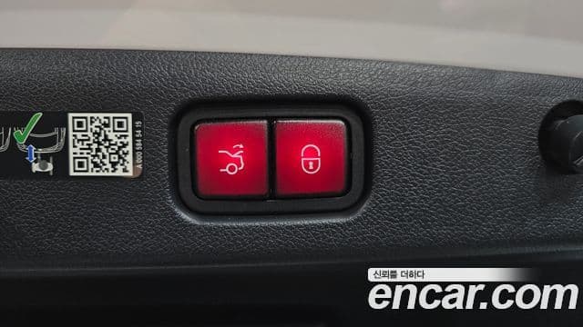 Mercedes-Benz E-класс W214 Avantgarde, 2025 20