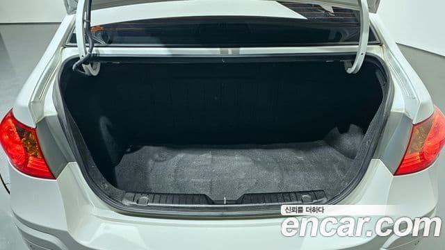 Hyundai Avante гибрид Advance Pack, 2010 20