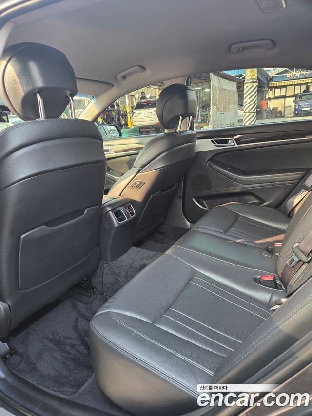 Genesis G80 Luxury, 2018 11
