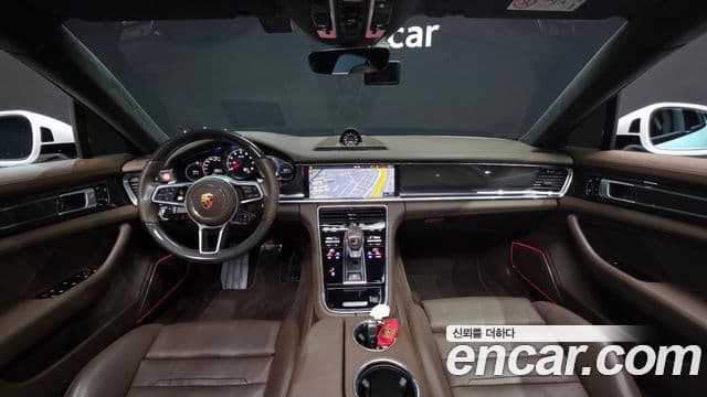 Porsche Panamera (971) 4.0 GTS, 2020 7