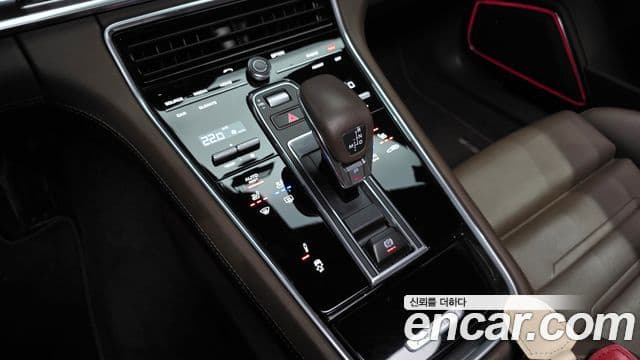 Porsche Panamera (971) 4.0 GTS, 2020 9