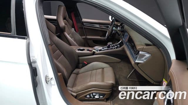 Porsche Panamera (971) 4.0 GTS, 2020 10