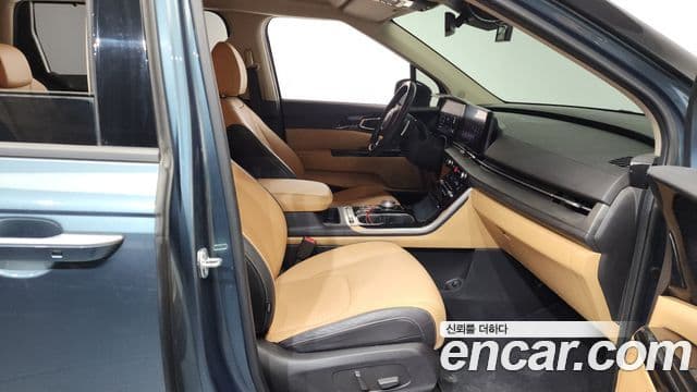 Kia Carnival 4세대 Signature, 2022 11