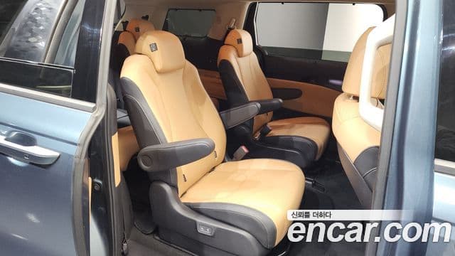 Kia Carnival 4세대 Signature, 2022 12
