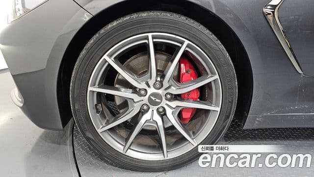 Genesis G70 Supreme, 2018 все фото