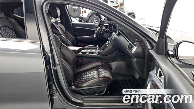 Genesis G70 Supreme, 2018 11