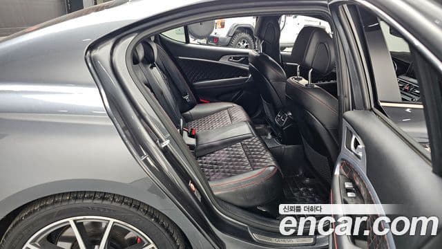 Genesis G70 Supreme, 2018 12