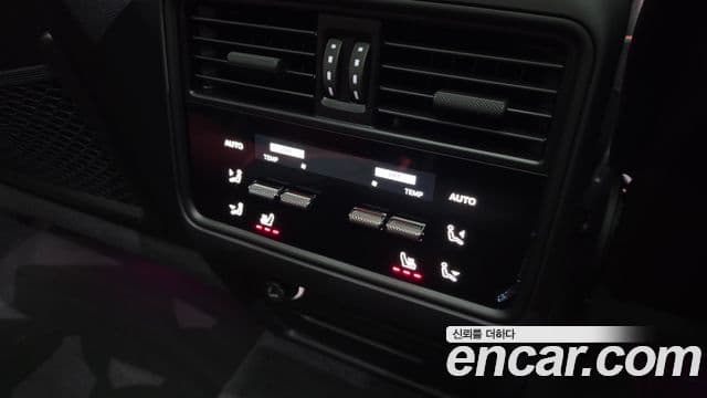 Porsche Cayenne (PO536) 3.0 E-гибрид, 2024 17