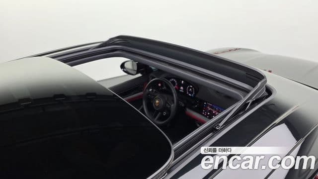 Porsche Cayenne (PO536) 3.0 E-гибрид, 2024 18