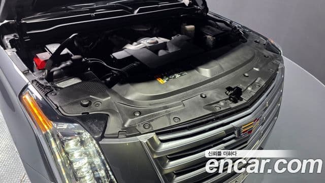 Cadillac Escalade 4세대, 2018 6