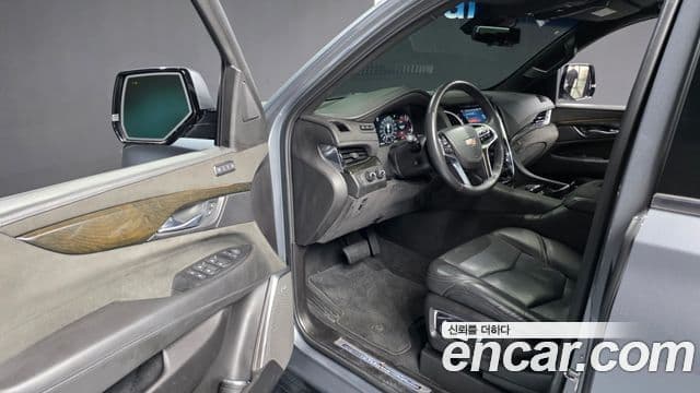 Cadillac Escalade 4세대, 2018 10