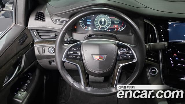 Cadillac Escalade 4세대, 2018 13