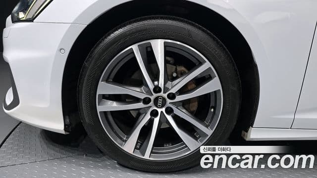 Audi A6 (C8) Premium, 2021 все фото