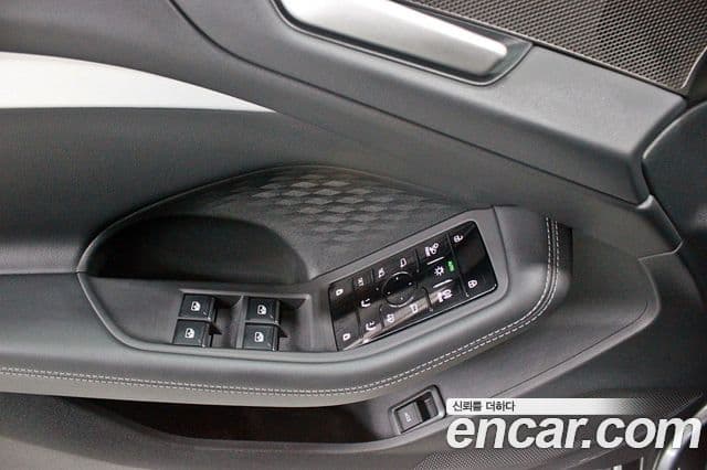 Audi A5 (B10) 40 TFSI Quattro S Line, 2025 10