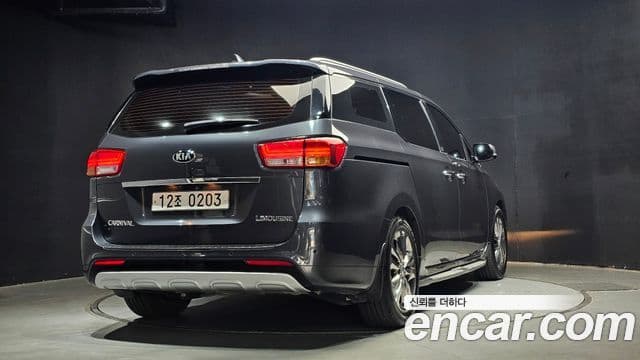 Kia All New Carnival VIP, 2016 2