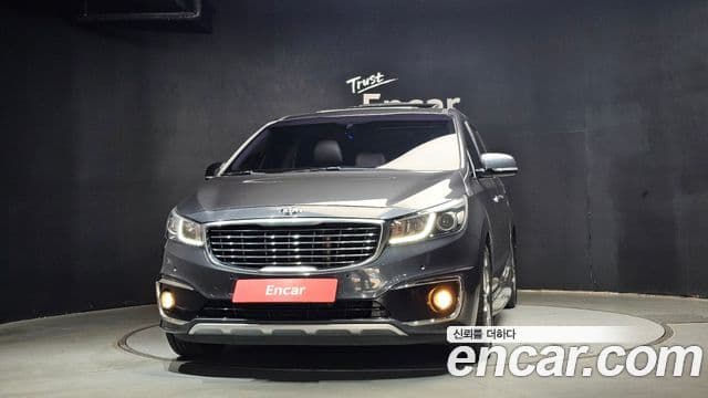 Kia All New Carnival VIP, 2016 3
